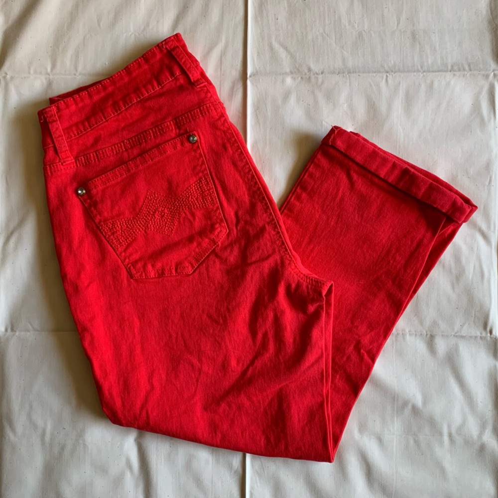 New Directions Red Capris